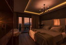 5* Elegance Luxury Executive Suites